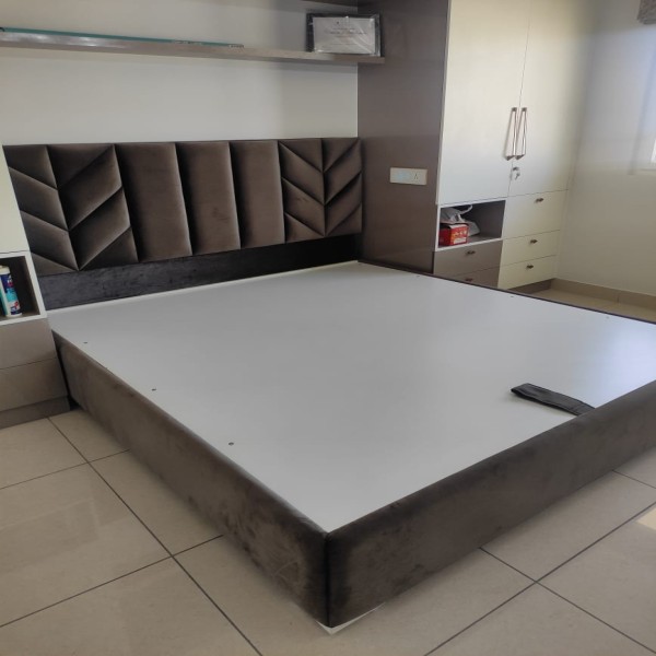Cots
